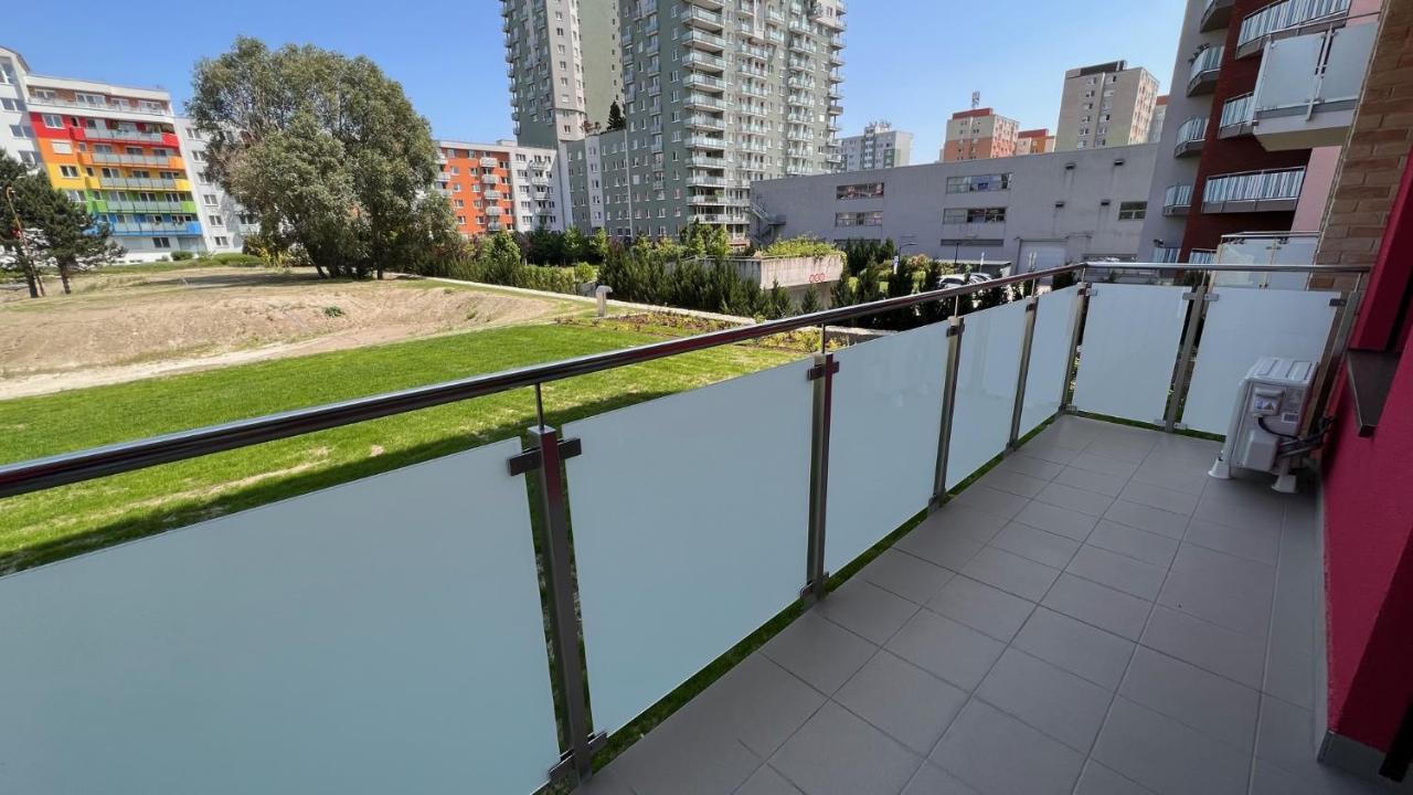 3 Room Apartment 2X Balcony, New Building, 21 Pressburg Exterior foto