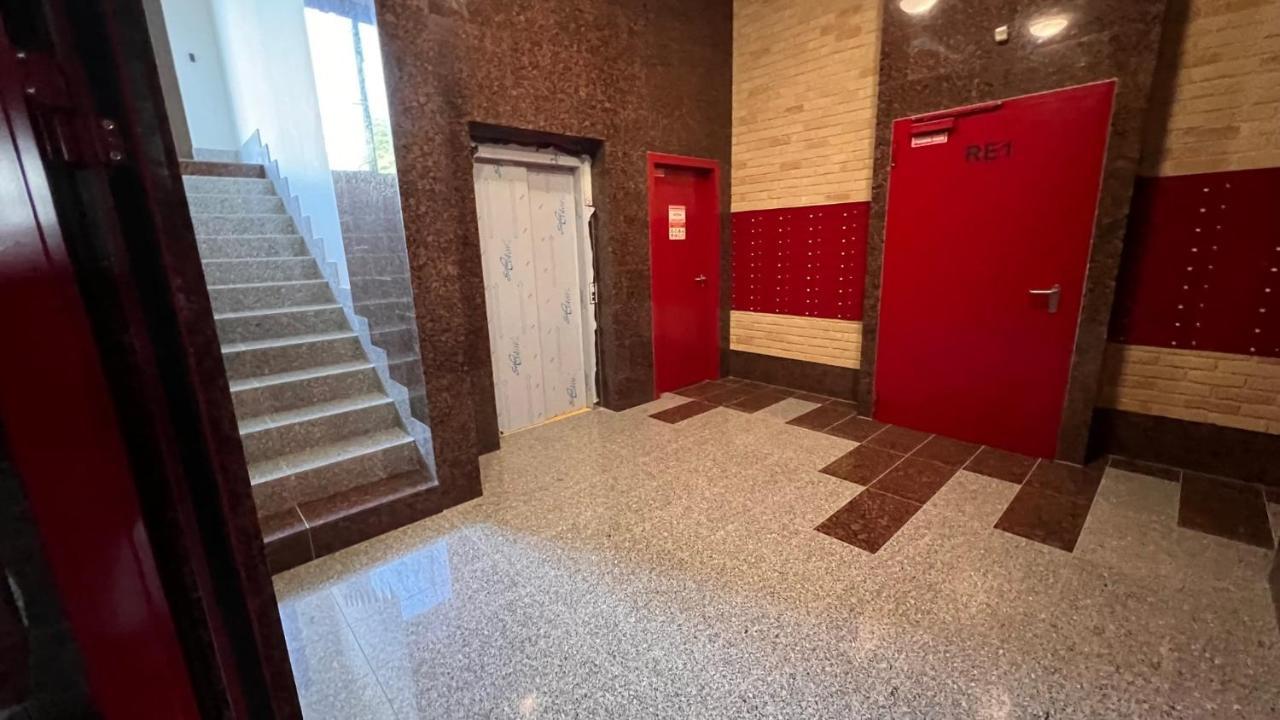 3 Room Apartment 2X Balcony, New Building, 21 Pressburg Exterior foto