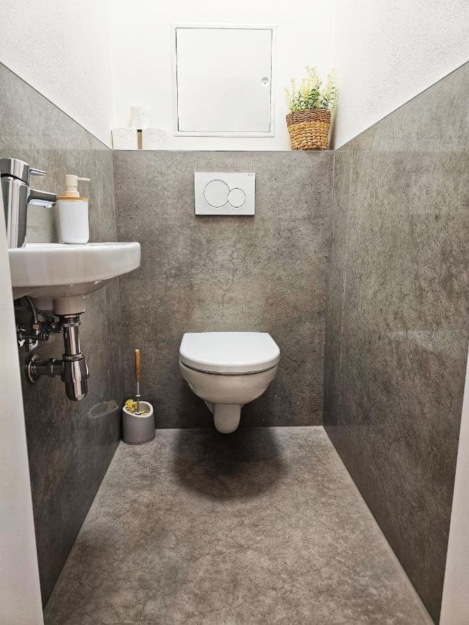 3 Room Apartment 2X Balcony, New Building, 21 Pressburg Exterior foto